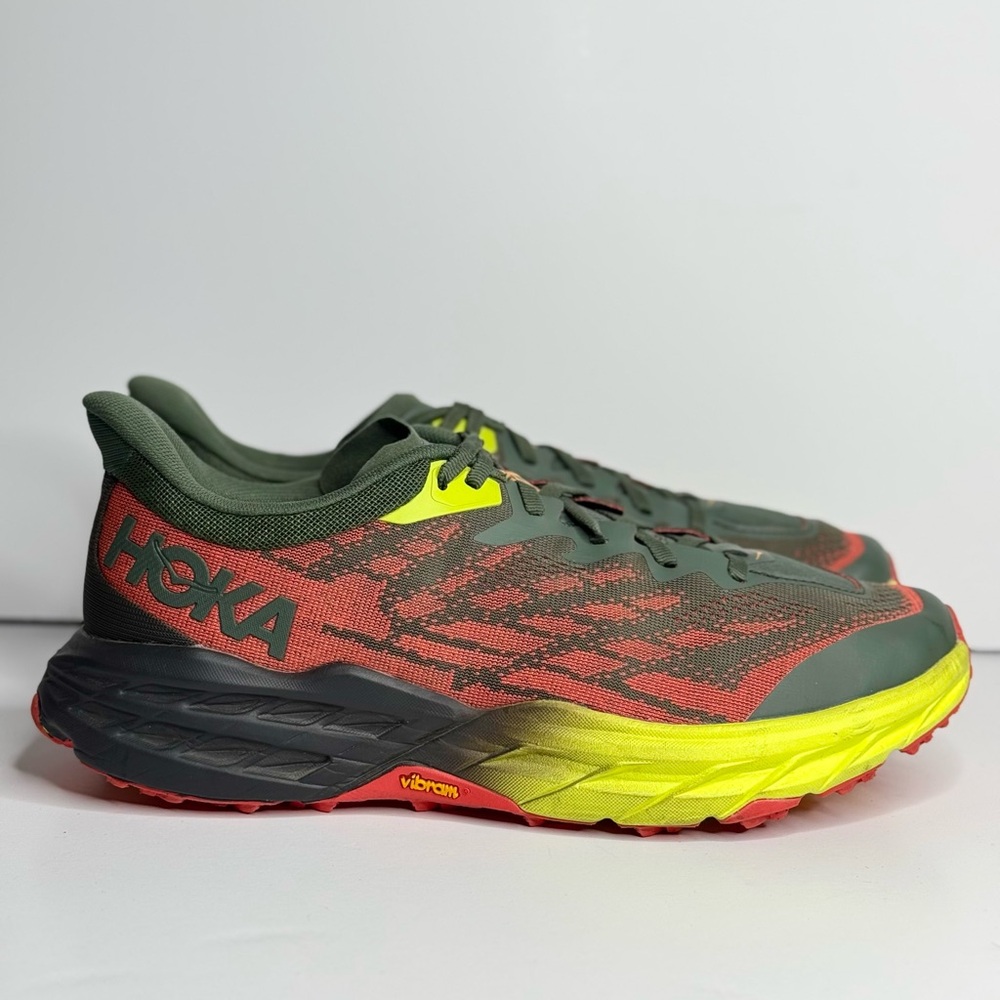 Hoka One Speedgoat 5 Thyme Fiesta Trail Running Vibram Shoes Mens Size 10 EUC
